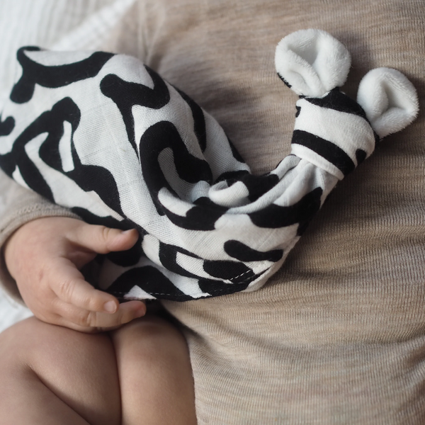 Doudou contrasté "Keith Haring" - Vanille Coton