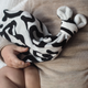 Doudou contrasté "Keith Haring" - Vanille Coton