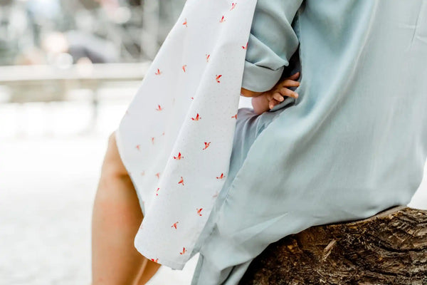 Echarpe d’allaitement Origami Birds – coral - Vanille Coton