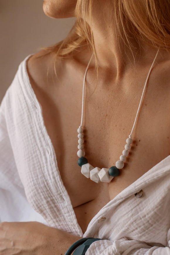 Collier d'allaitement, portage et dentition LOU - Vanille Coton